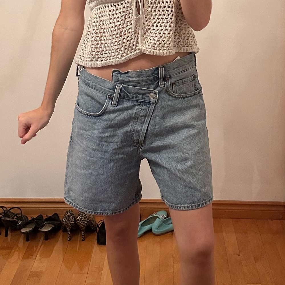 Agolde criss cross jean shorts 🩳